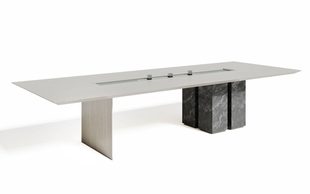 Конференц-стол 2,4 м.