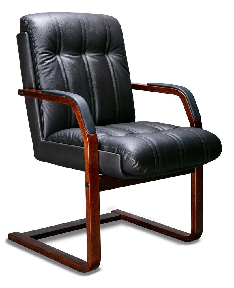 Кресло для посетителя