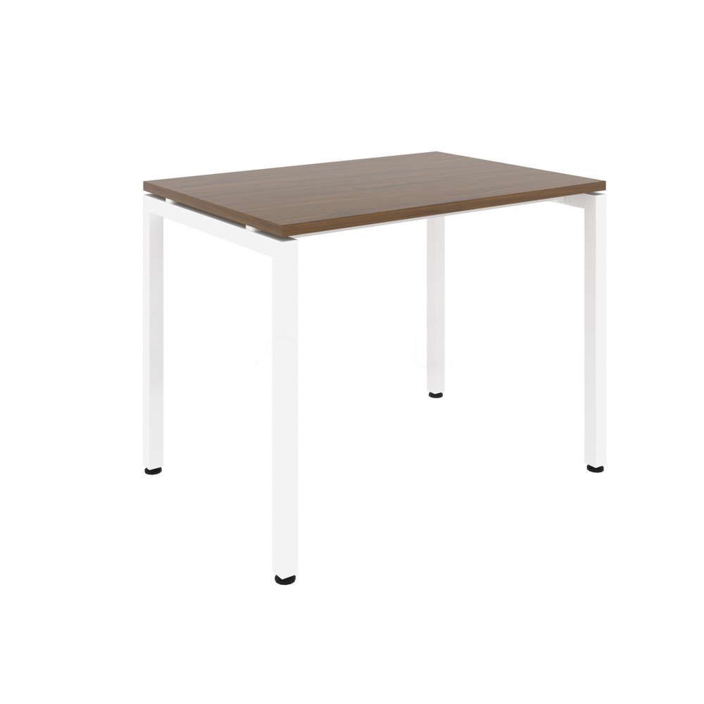 Стол рабочий на металлокаркасе