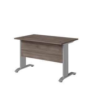 Стол письменный на металлоопорах