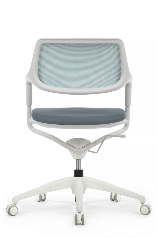 Кресло для персонала Scroll