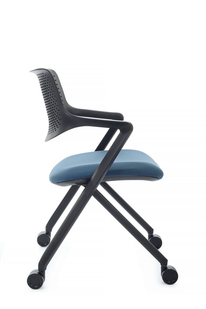 Кресло для посетителя Dream-F