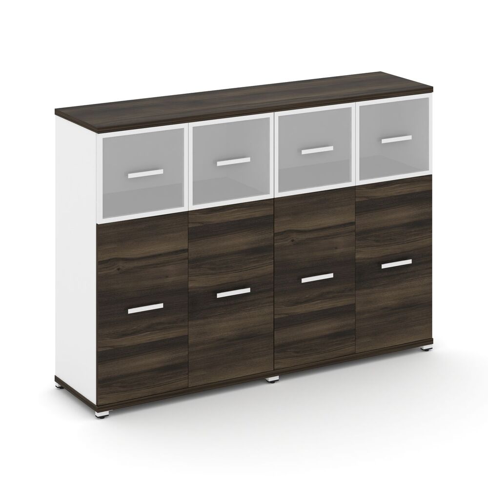 Шкаф две широкие секции, 3 ниши