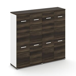 Шкаф две широкие секции, 4 ниши