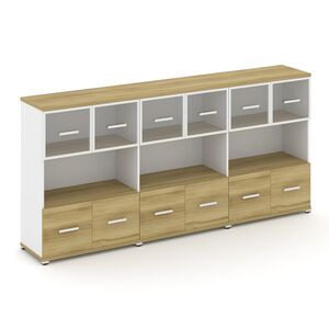 Шкаф три широкие секции, 3 ниши