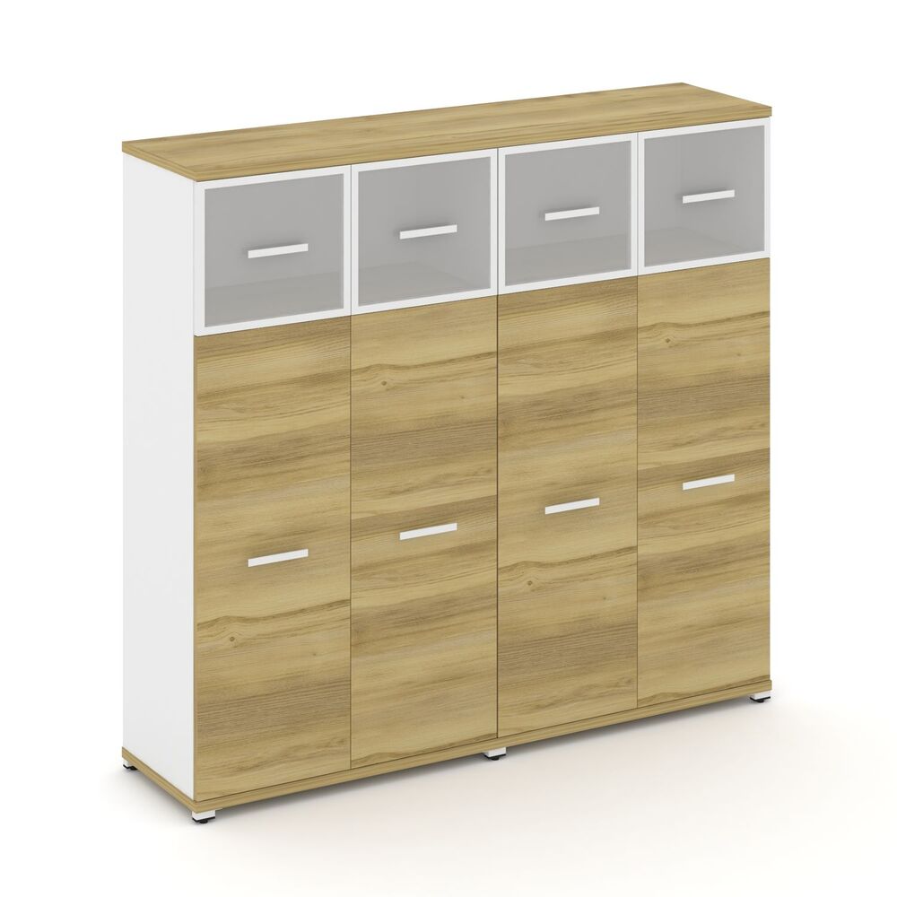 Шкаф две широкие секции, 4 ниши