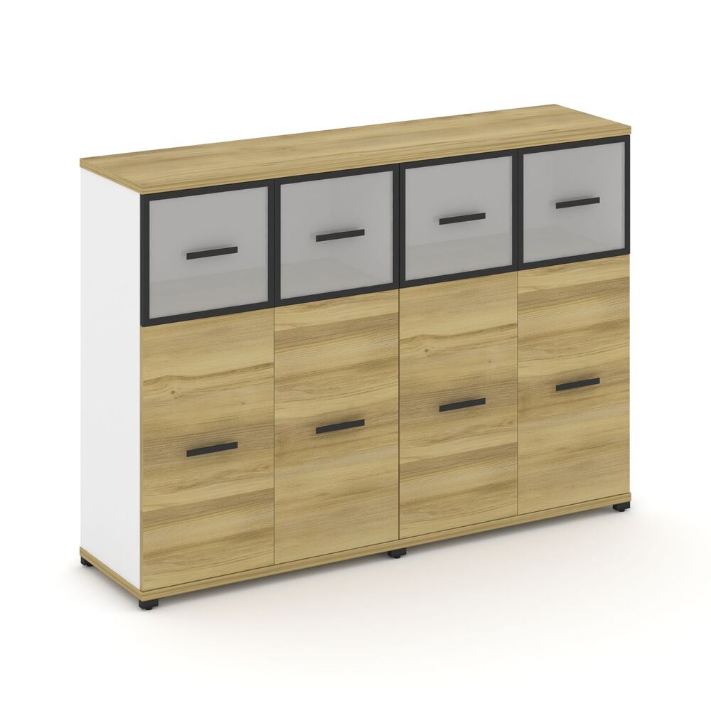 Шкаф две широкие секции, 3 ниши