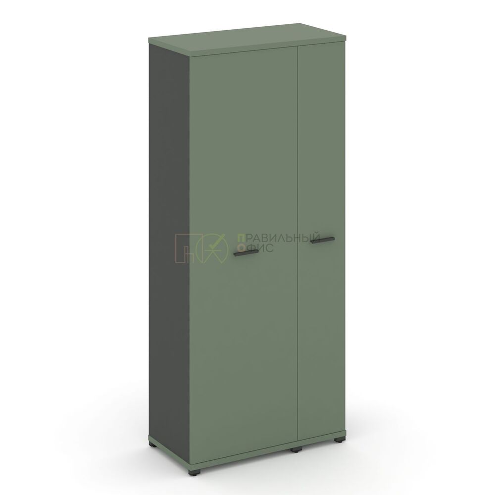 Гардероб широкий