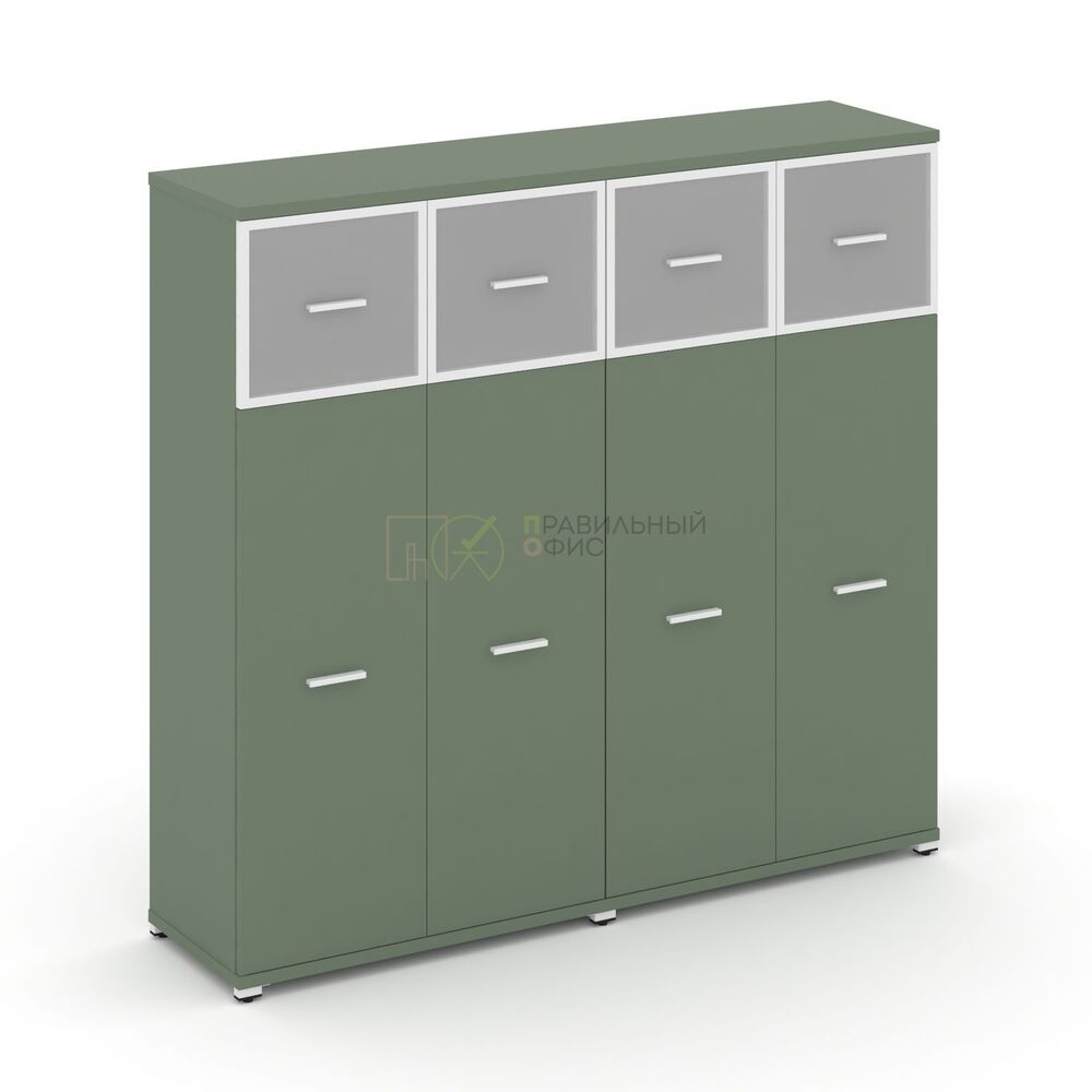 Шкаф две широкие секции, 4 ниши