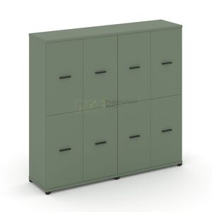 Шкаф две широкие секции, 4 ниши