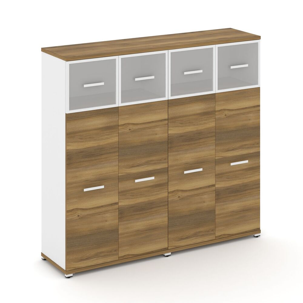 Шкаф две широкие секции, 4 ниши