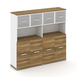 Шкаф две широкие секции, 4 ниши