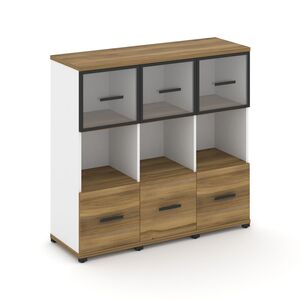 Шкаф три узкие секции, 3 ниши