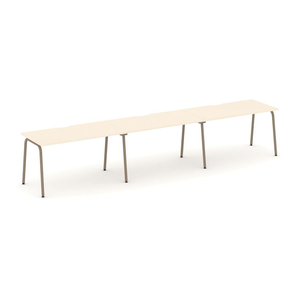 Рабочая станция на 3 места