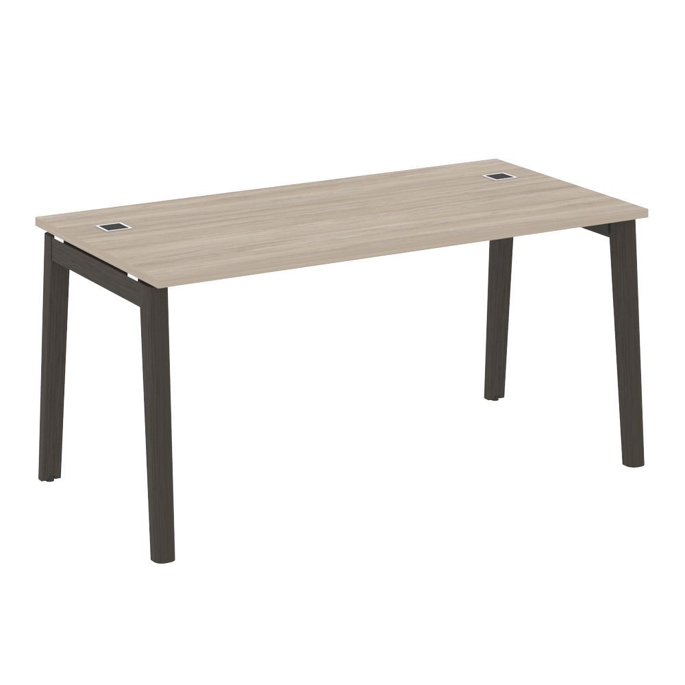 Стол рабочий руководителя (опоры - массив дерева)