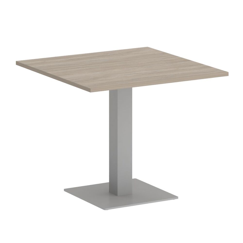 Стол квадратный