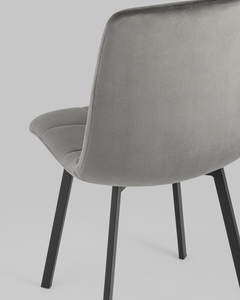 Комплект из четырех стульев