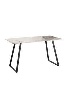 Стол обеденный