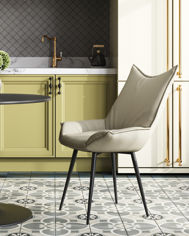 Стул обеденный