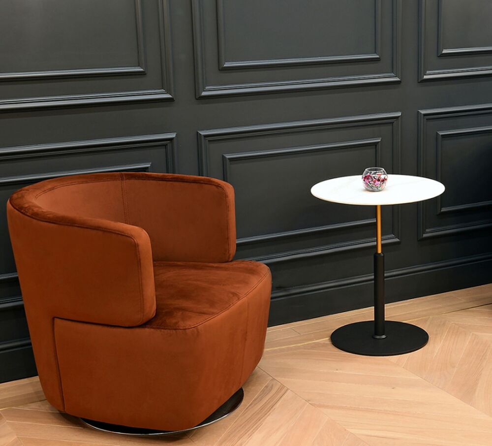 Кресло на поворотном блине