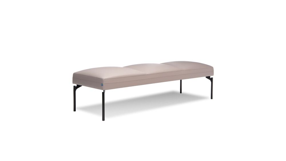 Пуфик трехместный с опорой