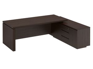 Стол руководителя на опорной тумбе